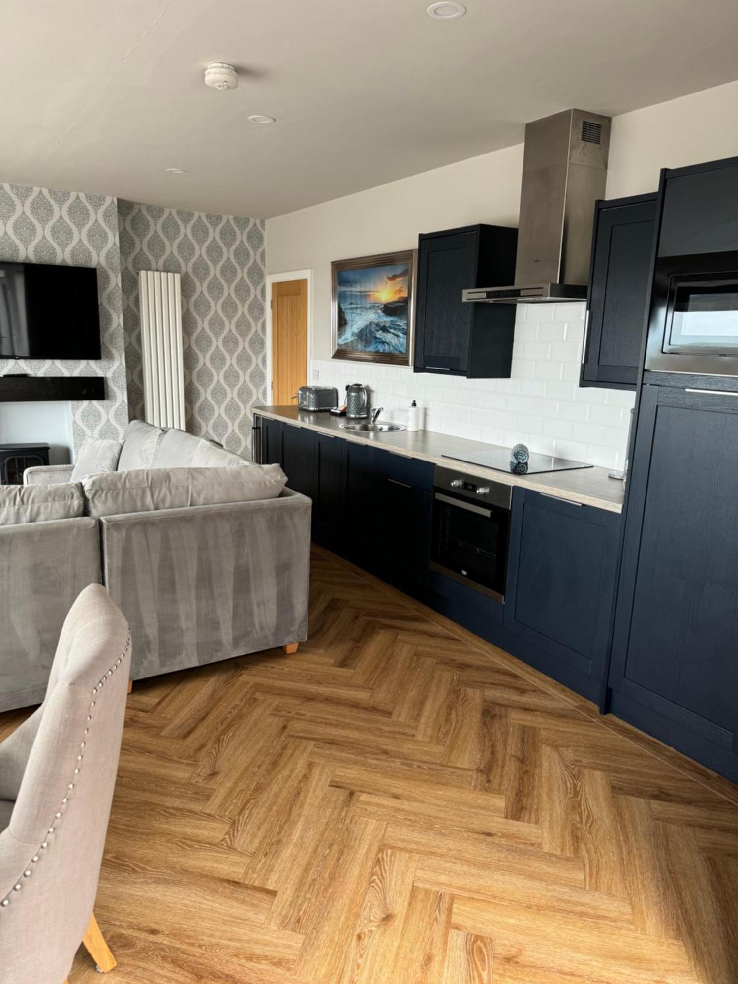 Beach House Apartment On Ground Floor With Sea View - Pet Friendly Cleveleys Eksteriør billede